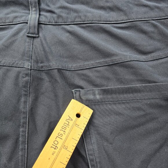 Lululemon Pants Mens 34x32 Navy Blue Straight Stretch Golf Performance Preppy - Picture 7 of 9